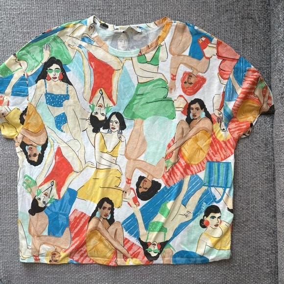BNWOT ZARA Trendy Graphic cotton T-Shirt – Size L
(Not worn, no tag) - Picture 1 of 6